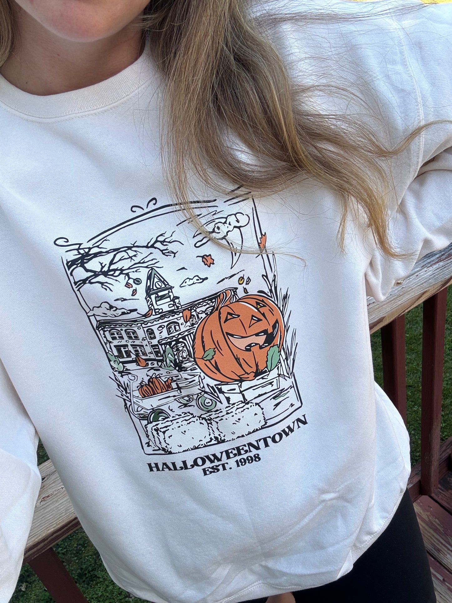 Halloweentown Graphic Pullover