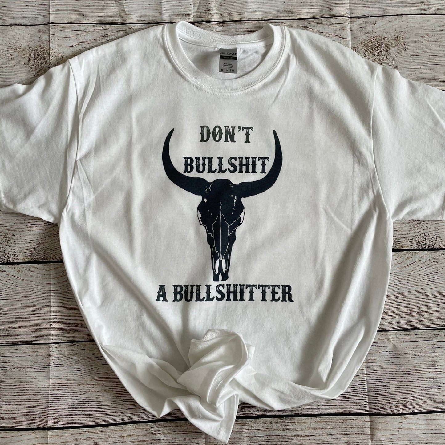 Don’t bullshit a bullshitter graphic tee