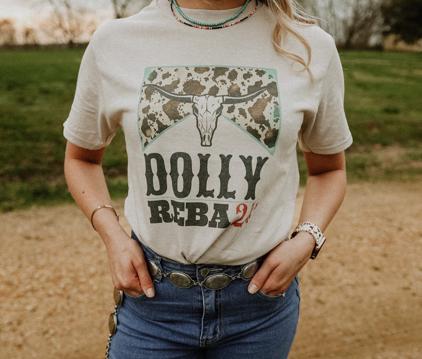 Dolly Reba 24’ Western Graphic Tee